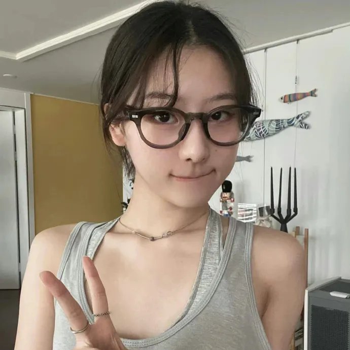 早上下班的女人